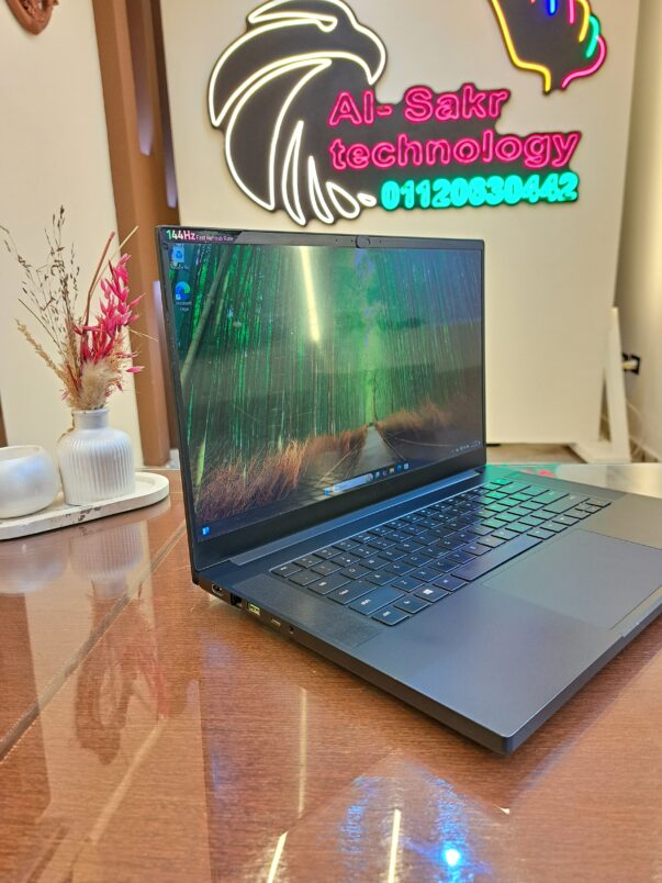 ⁦Razer BLADE RZ09_0328⁩ - الصورة ⁦3⁩